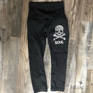 SoulCycle Lululemon Wunder Under